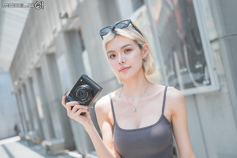 FUJIFILM GFX100 RF 評測報告|為構圖加上轉盤、畫素破億的中判隨身機!