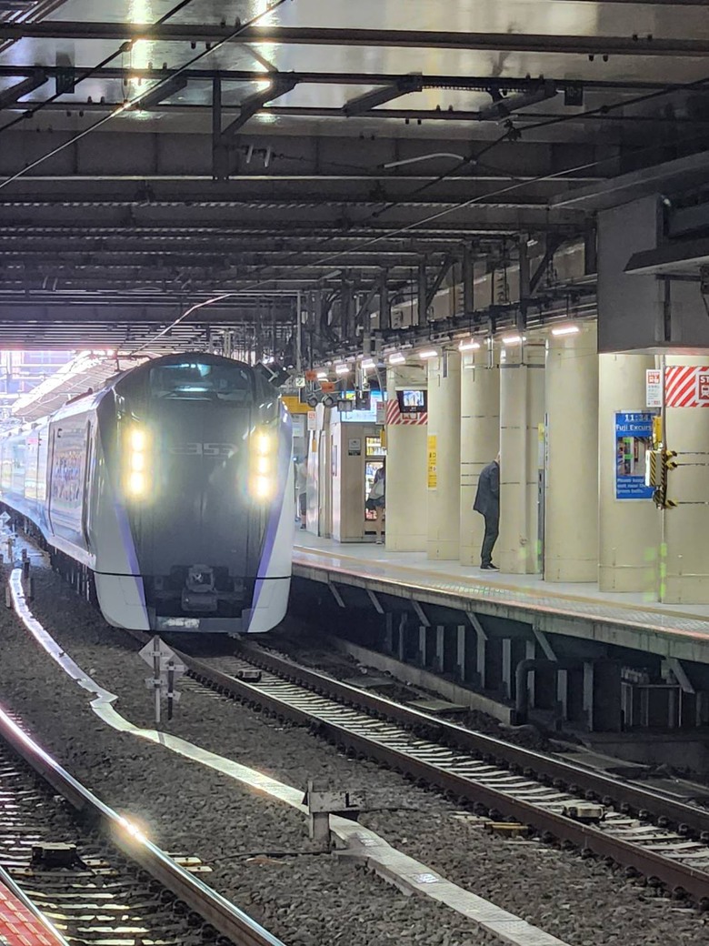 「分享」 成田空港進入市區的好方法，搭乘NEX吧！