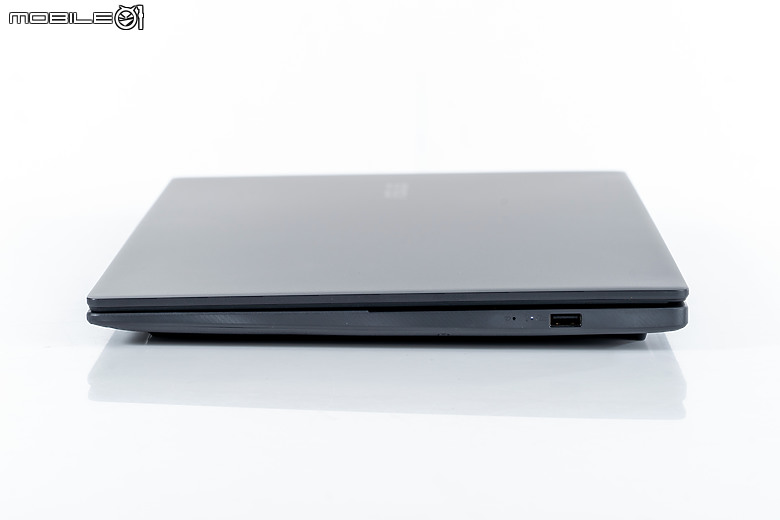 ASUS V16 (V3607) 測試報告｜不到四萬就有 RTX 5060，「輕電競筆電」值得嗎？