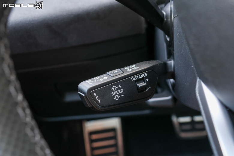 Audi A5 S line 試駕|帥氣百搭、豪華科技與出色駕馭集於一身!