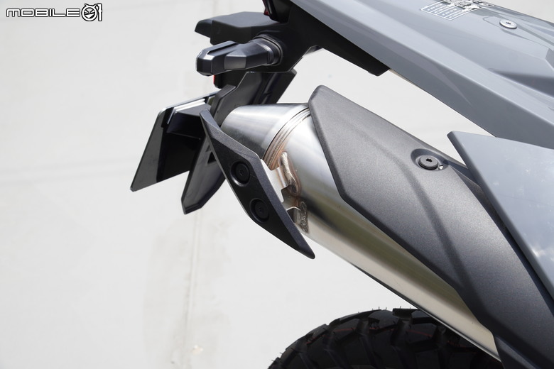 傳奇歸來,野性再臨 SUZUKI DR-Z4 S / SM 發表會,越野版、滑胎版早鳥售價:368,000元!!