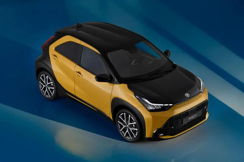 都會帥氣有型小車Toyota Aygo X 導入油電更具靈巧魅力