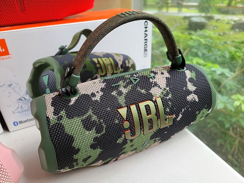 << 你有多"9"沒聽好聲音了? >> JBL Charge 6 藍芽喇叭體驗分享