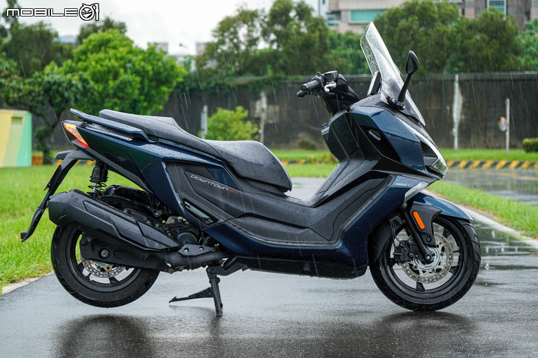 KYMCO DOWNTOWN GT350 試乘｜超乎預期的運動性、全方位黃牌大羊！