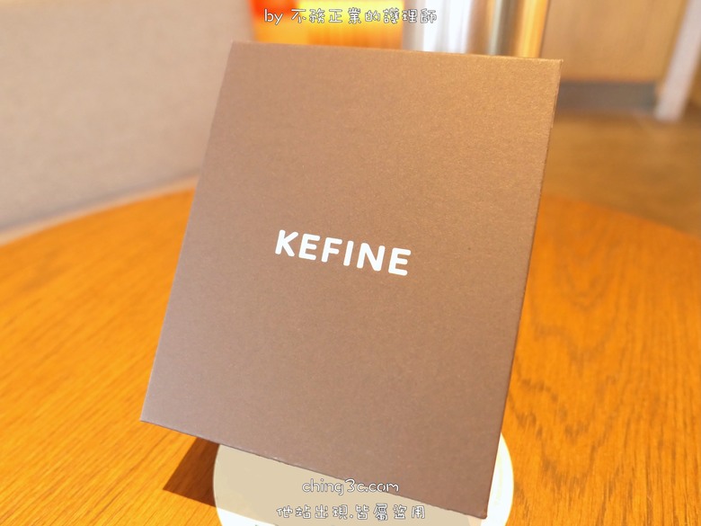 KEFINE 柯凡 Quatio 入耳式耳機：四單體圈鐵架構,可換濾音管、可換端子｜低調不失質感且配件超齊全！