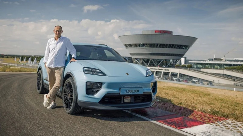 Macan 里程碑!保時捷萊比錫工廠喜迎第一百萬部 Porsche Macan 下線