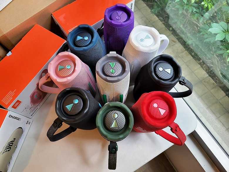 << 你有多"9"沒聽好聲音了? >> JBL Charge 6 藍芽喇叭體驗分享