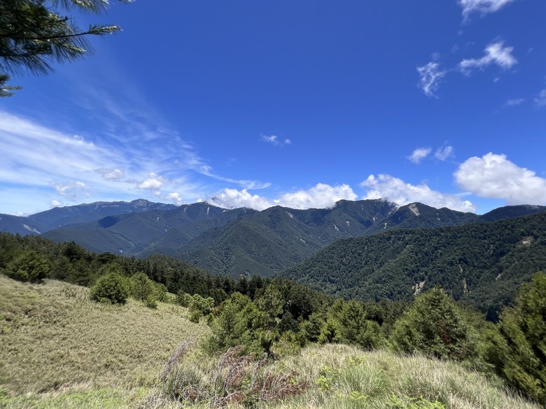 登鈴鳴閂山 ,被颱風追趕
