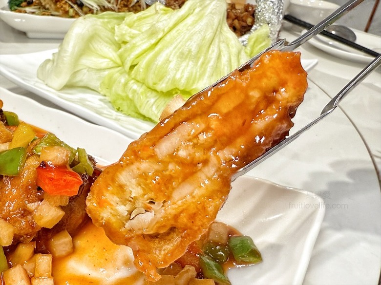 素食新境界！創意熱炒Ｘ精緻裝潢，味蕾與心靈的雙重饗宴