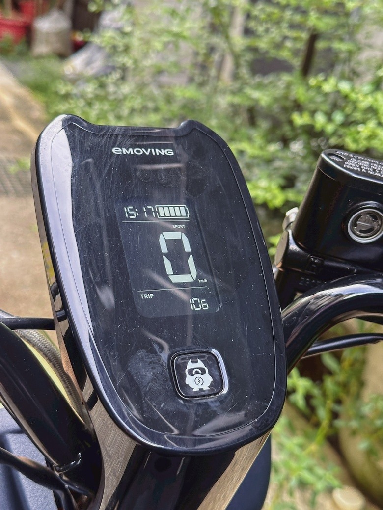 綠牌小電車EZ1夏日街道漫遊記