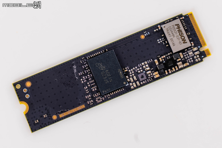 美光 Crucial P510 固態硬碟開箱實測 以 7 奈米控制器實現 PCIe Gen 5 低溫表現