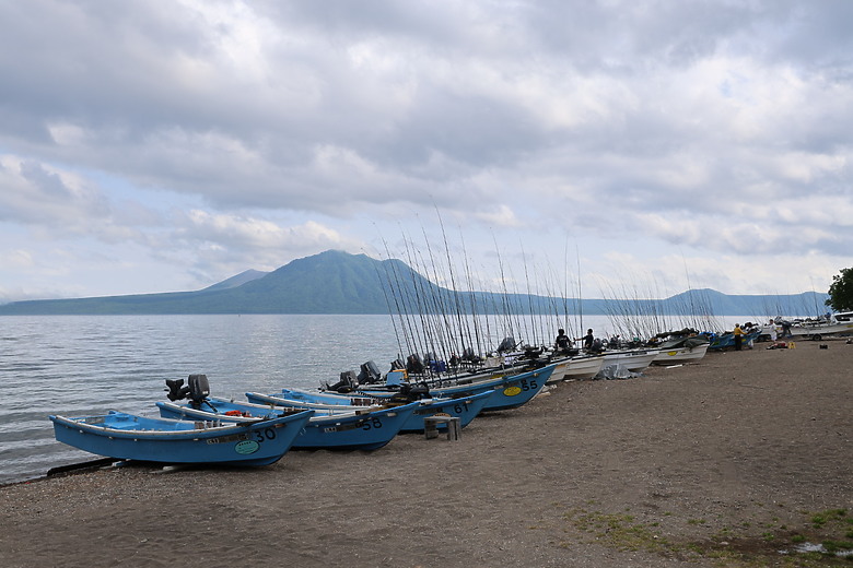 點我看大圖 夏日北海道自由行-洞爺+支笏湖篇(筒倉展望台/有珠山/遊覽船/夏日花火/登別地獄谷/支笏湖/Soul Store湯咖哩)