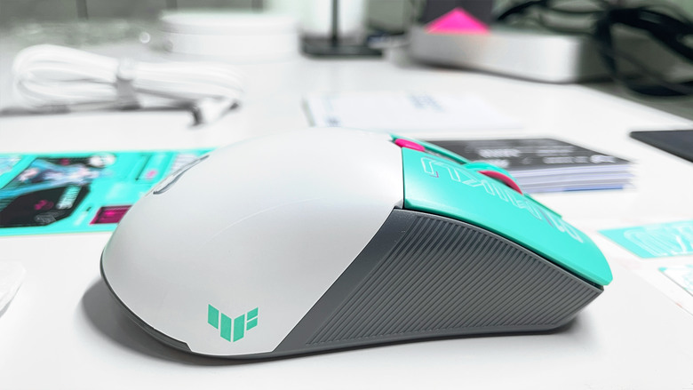 【阿洪開箱中】ASUS TUF Gaming × 初音未來 聯名電競套裝完整開箱!初音ミク Hatsune Miku (圖多)
