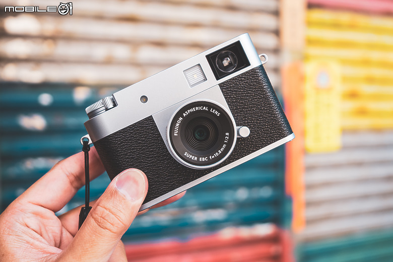 Fujifilm X half 評測報告|捨我其誰、儀式感爆棚的數位半格機!
