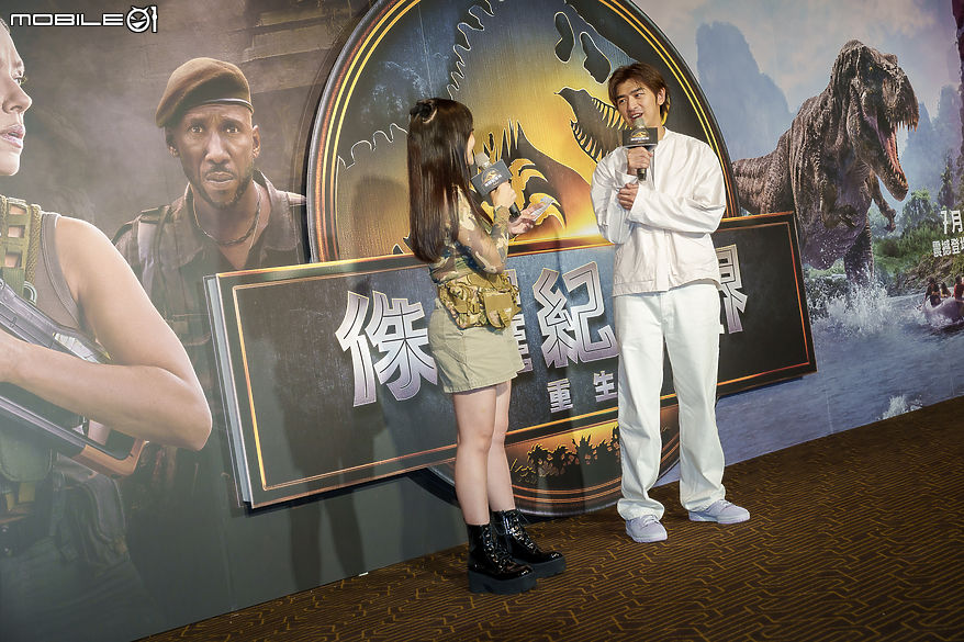 男女神降臨《侏羅紀世界:重生》台北首映會 親曝侏羅紀系列電影的初次感動時刻