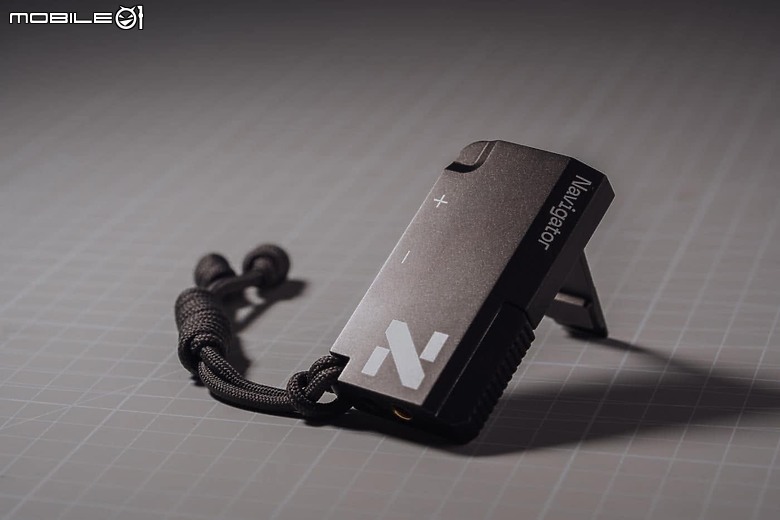 帥潮加好聽 - 次旗艦小尾巴 Dita Navigtor 簡評 | 2024