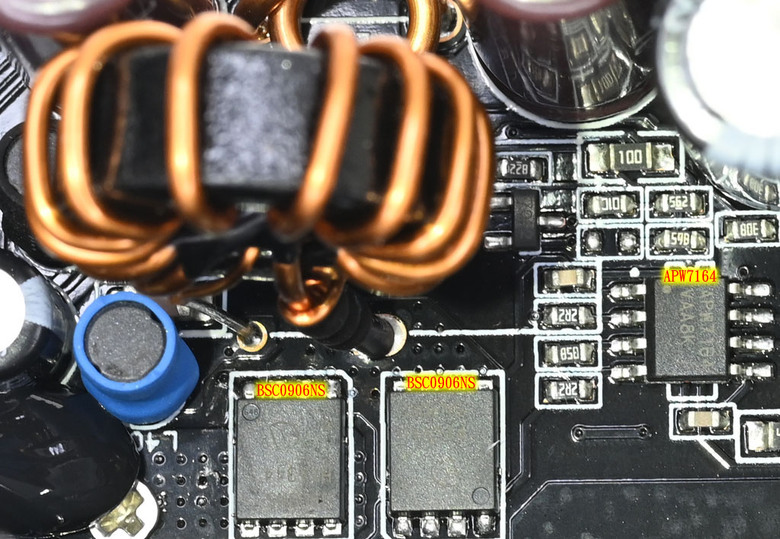 ENERMAX 保銳科技Revolution III 850W ATX 3.1金牌全模組電源開箱