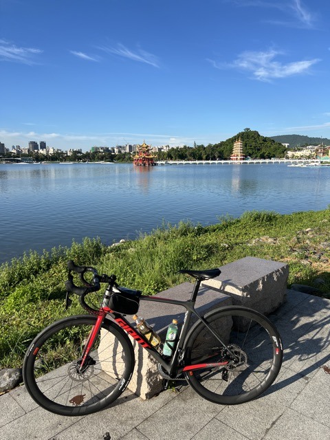 (2025 夏天) 🚴🚴 TCR + ZIPP 夏天漫遊 高雄