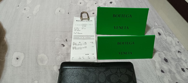 超時尚BV生日墨鏡，2副開箱