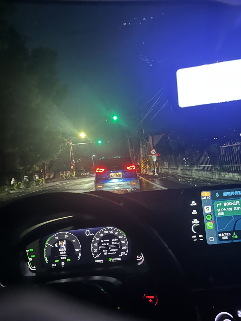 開箱一下civic…