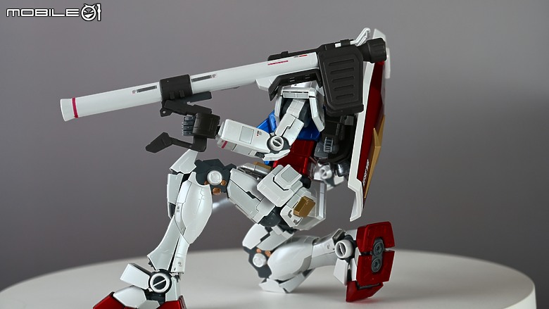 點我看大圖 【MG 1/100】見證時代的眼淚一直進化一直賣 RX-78-2 GUNDAM 3.0