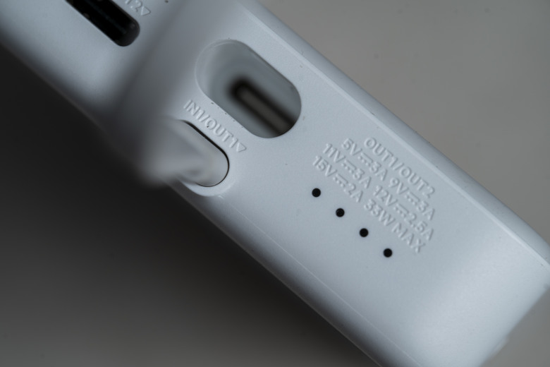 【開箱測試】Xiaomi 磁吸自帶線行動電源 10000mah 33W 便宜實用 但缺點明顯