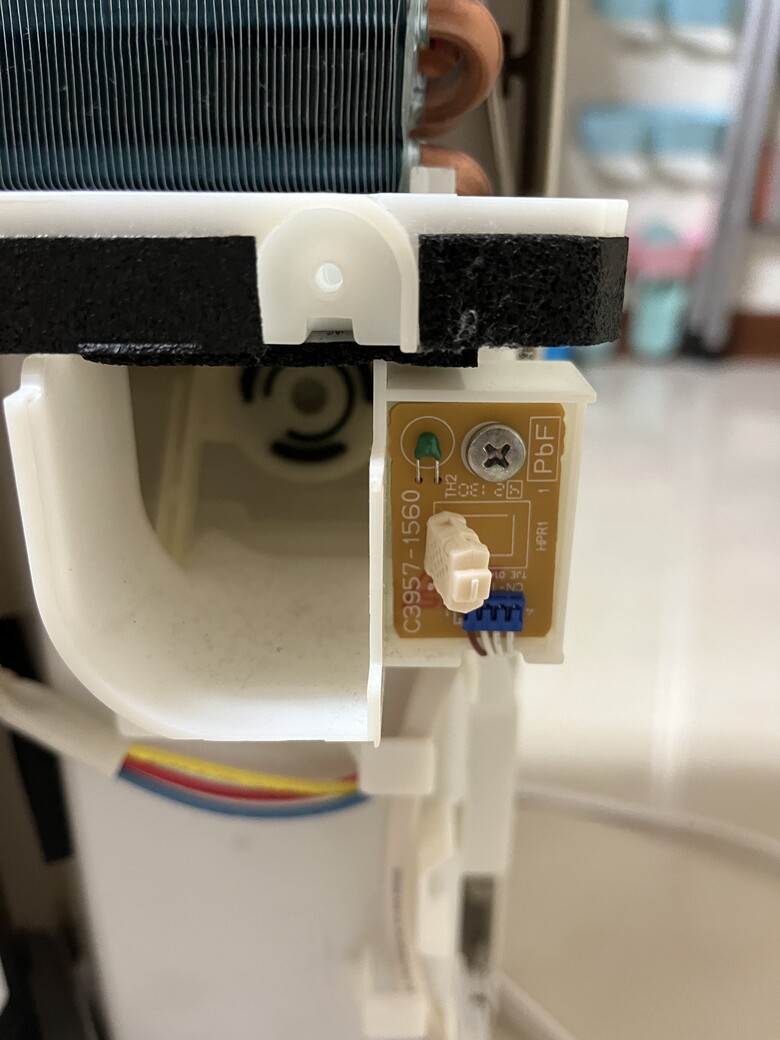 Panasonic 除濕機 F-Y22EN 更換濕度感應器(濕敏電阻)