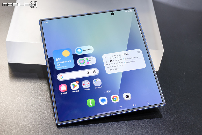 三星Galaxy Z Fold7 / Z Flip7揭曉 有感輕薄、相機Ultra化!