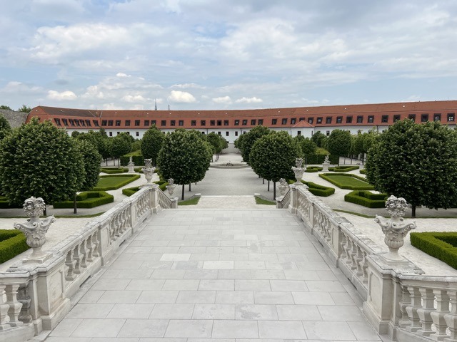 🛫🛬 (2025 Spring) Vienna 維也納，奥地利 4日漫遊 :
