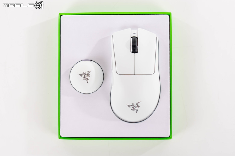 Razer DeathAdder V4 Pro 開箱試用 頂尖電競滑鼠性能再創顛峰之作