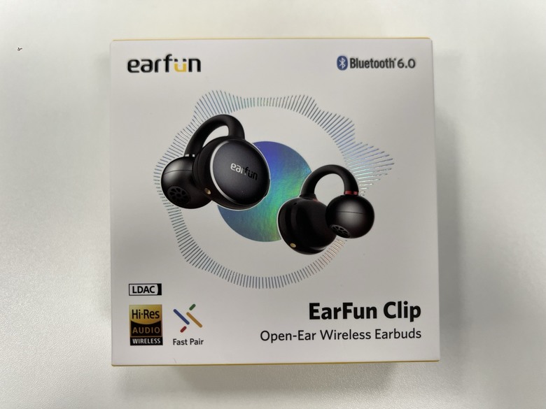 藍牙 6.0 來了 - EarFun Clip 開放式耳夾藍牙耳機開箱評測