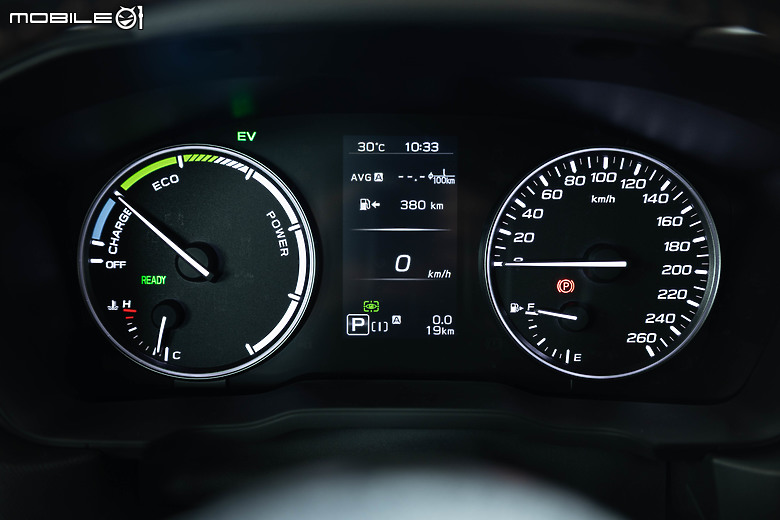 Subaru Forester Hybrid 大改款試駕｜全新油電動力更省油，但四驅性能一樣出色！