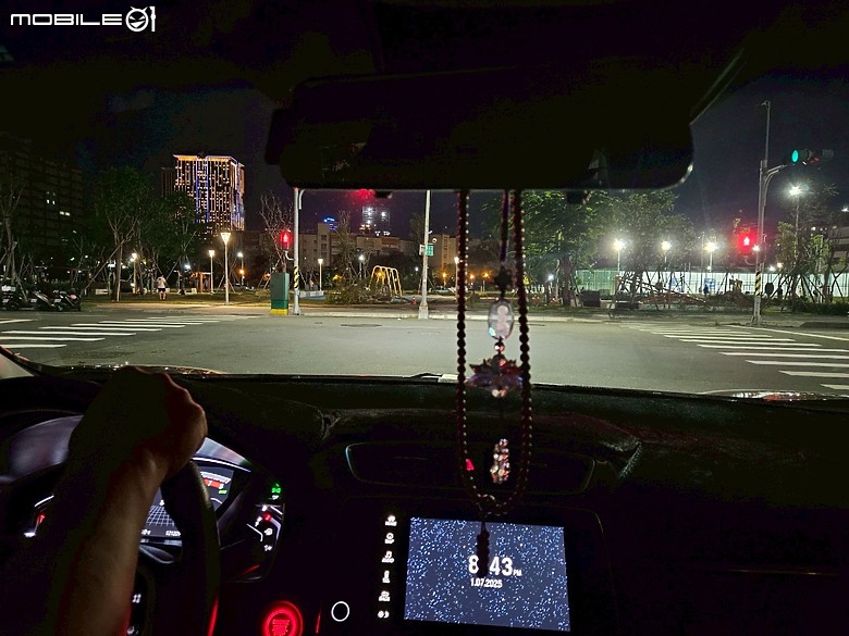 點我看大圖 Honda CR-V 舊車換隔熱紙|3M極透體感升級