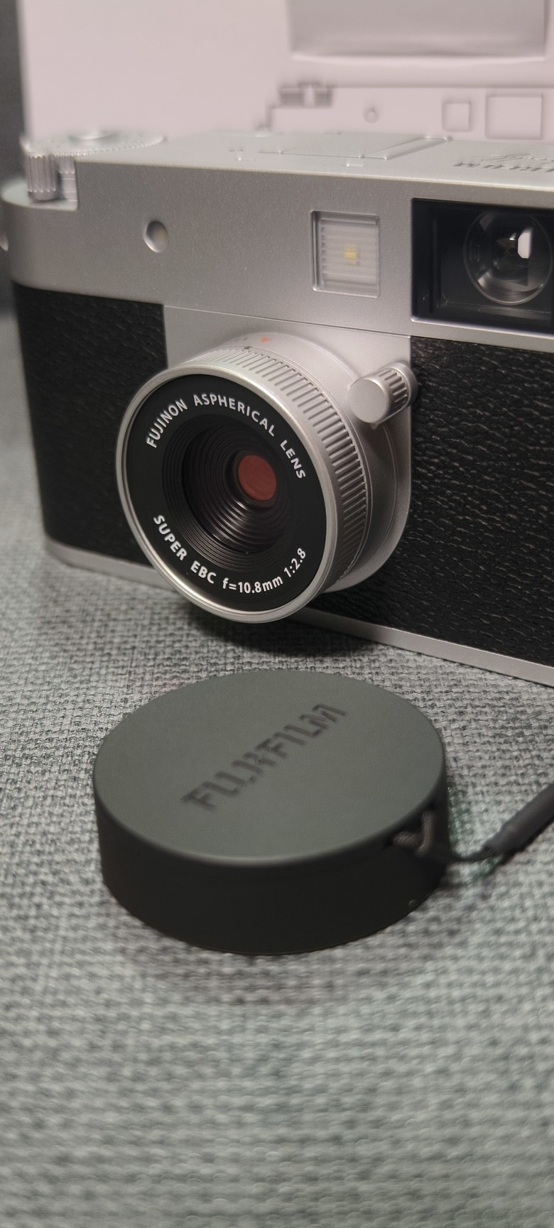 「開箱&分享」 FUJIFILM X half 真的是小巧可愛好攜帶