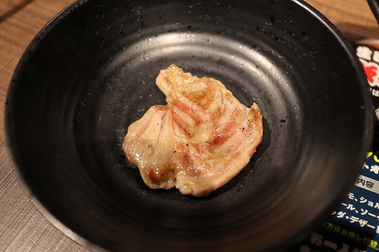 點我看大圖 夏日北海道自由行-函館篇(五稜郭/旬花/大黑屋/函館朝市/金森紅磚倉庫/小丑漢堡/八幡坂/元町/根室花丸/函館山)