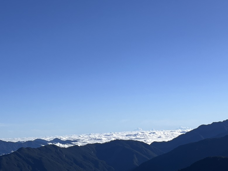 登鈴鳴閂山 ,被颱風追趕