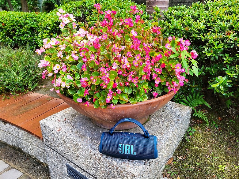 << 你有多"9"沒聽好聲音了? >> JBL Charge 6 藍芽喇叭體驗分享