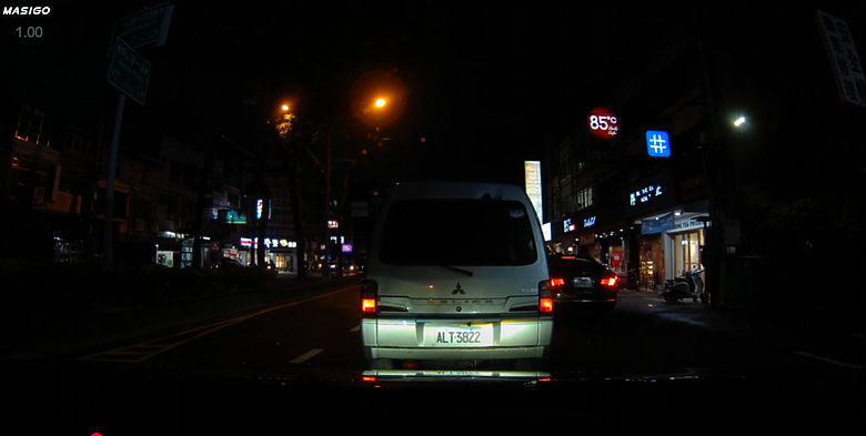 LED頭燈直射車牌 有解嗎?(目前只有降ev)