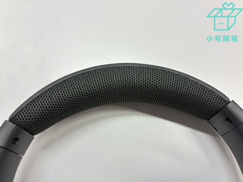 【小宅開箱】JLab Go Lux ANC 耳罩式主動降噪耳機開箱 舒適的好選擇