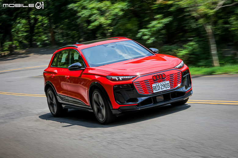 開車遊四方 Vol.22 單趟不插電的輕旅行,重溫懷舊味|feat. Audi SQ6 e-tron