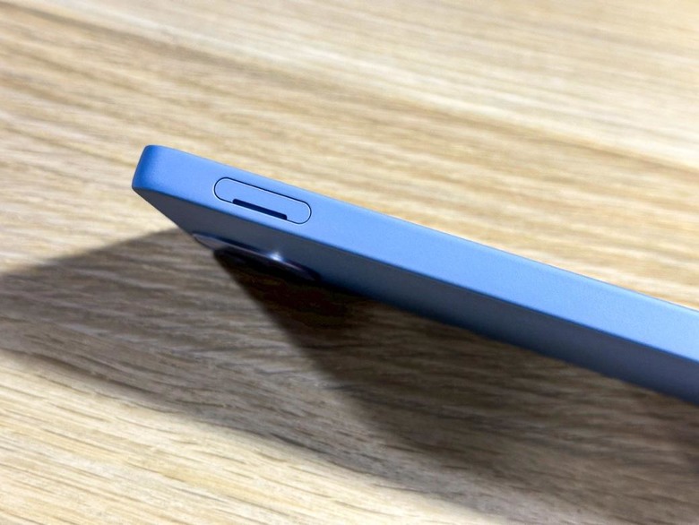 防水、耐用的二號機,SHARP AQUOS wish5購入開箱