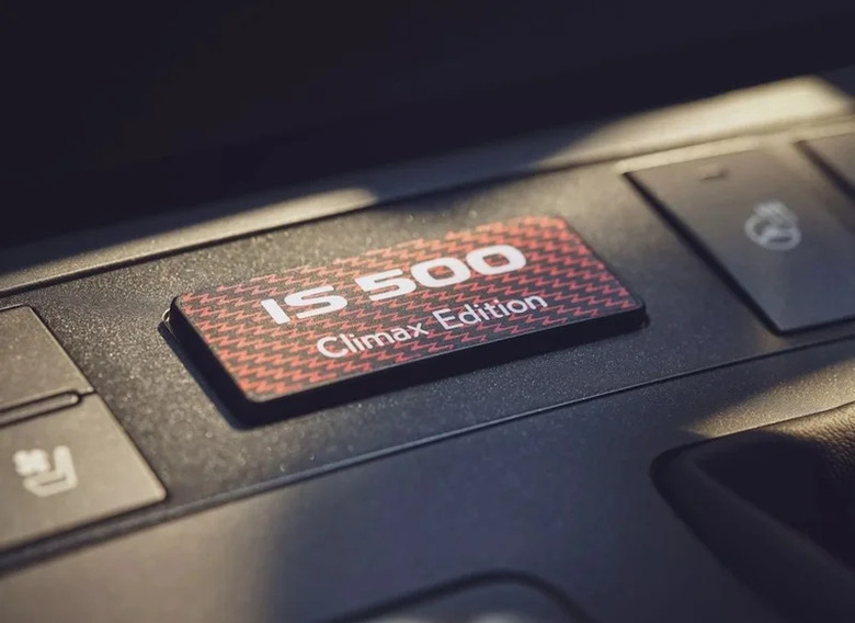 Lexus最後一輛自然進氣V8轎跑！日規IS 500 Climax Edition特仕車發表