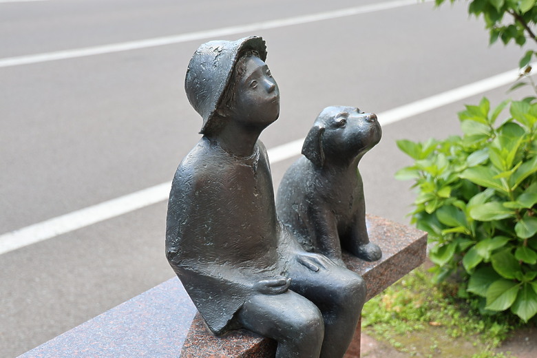 點我看大圖 夏日北海道自由行-函館篇(五稜郭/旬花/大黑屋/函館朝市/金森紅磚倉庫/小丑漢堡/八幡坂/元町/根室花丸/函館山)