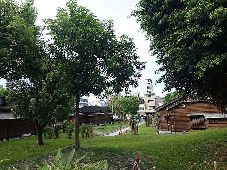 花蓮將軍府1936、花蓮港放送局1944、松園別館、花蓮文化創意產業園區、台灣鐵路局花蓮管理處處長官邸、野光 Fluorescent (原：黑金通) — 花蓮市區3小時快閃行旅