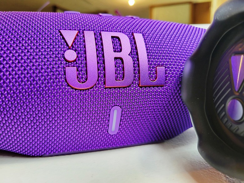 << 你有多"9"沒聽好聲音了? >> JBL Charge 6 藍芽喇叭體驗分享