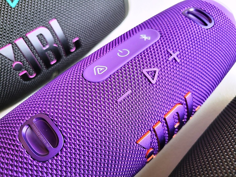 << 你有多"9"沒聽好聲音了? >> JBL Charge 6 藍芽喇叭體驗分享