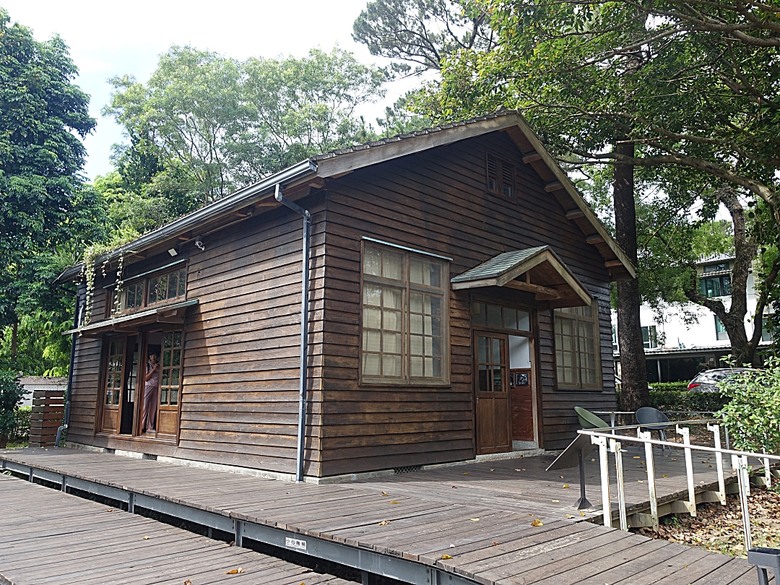 花蓮將軍府1936、花蓮港放送局1944、松園別館、花蓮文化創意產業園區、台灣鐵路局花蓮管理處處長官邸、野光 Fluorescent (原：黑金通) — 花蓮市區3小時快閃行旅