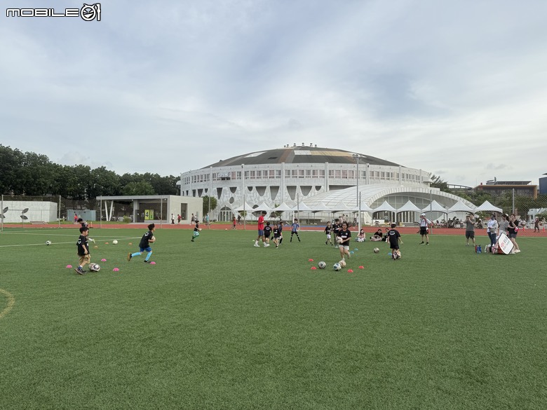 放電十足的-2025新光小小足球嘉年華