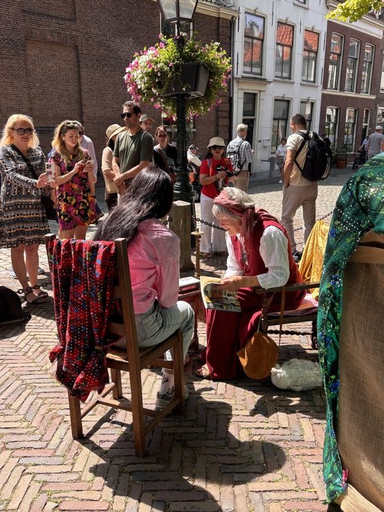 穿越到17世紀的荷蘭萊登，和林布蘭一起自拍：Leiden Rembrandt Days 一場居民打造的沉浸式荷蘭體驗