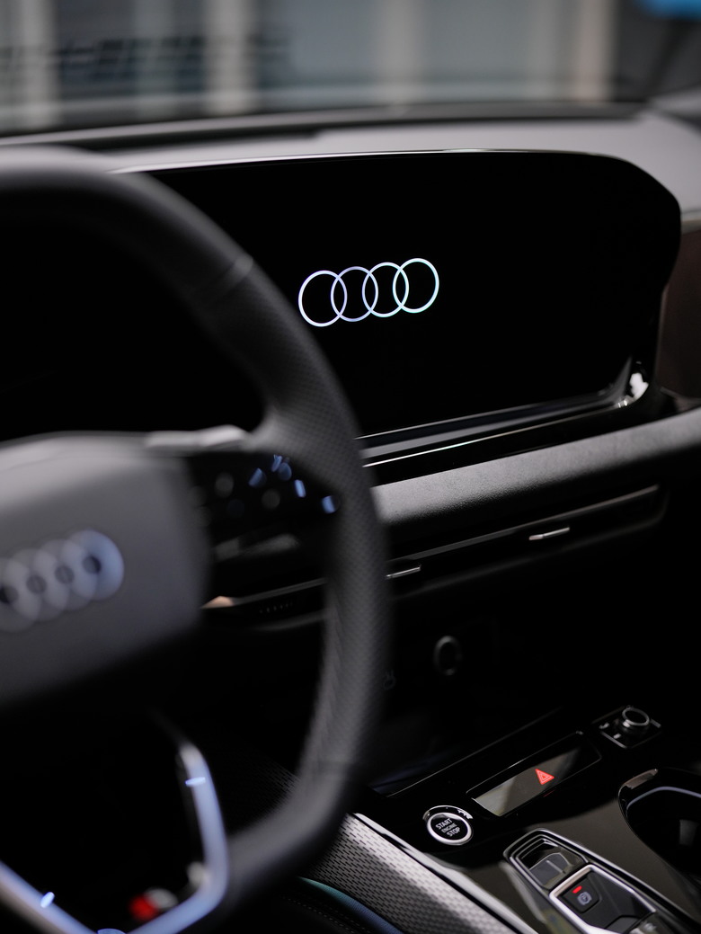實車分享|Audi A5 TFSI S line|珍珠鋼鐵灰 Daytona Grey 6Y